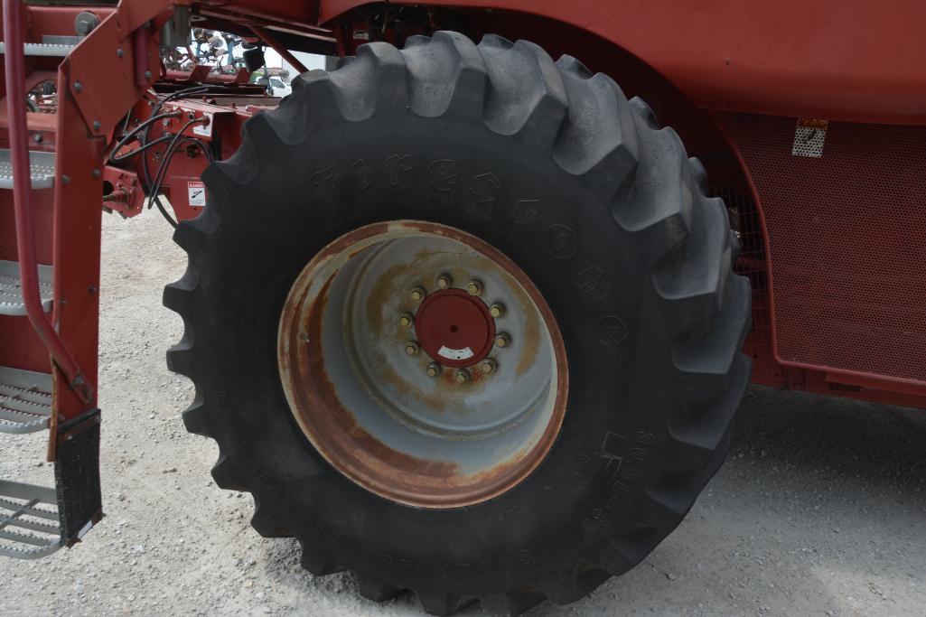 Case-IH 2188 4wd combine