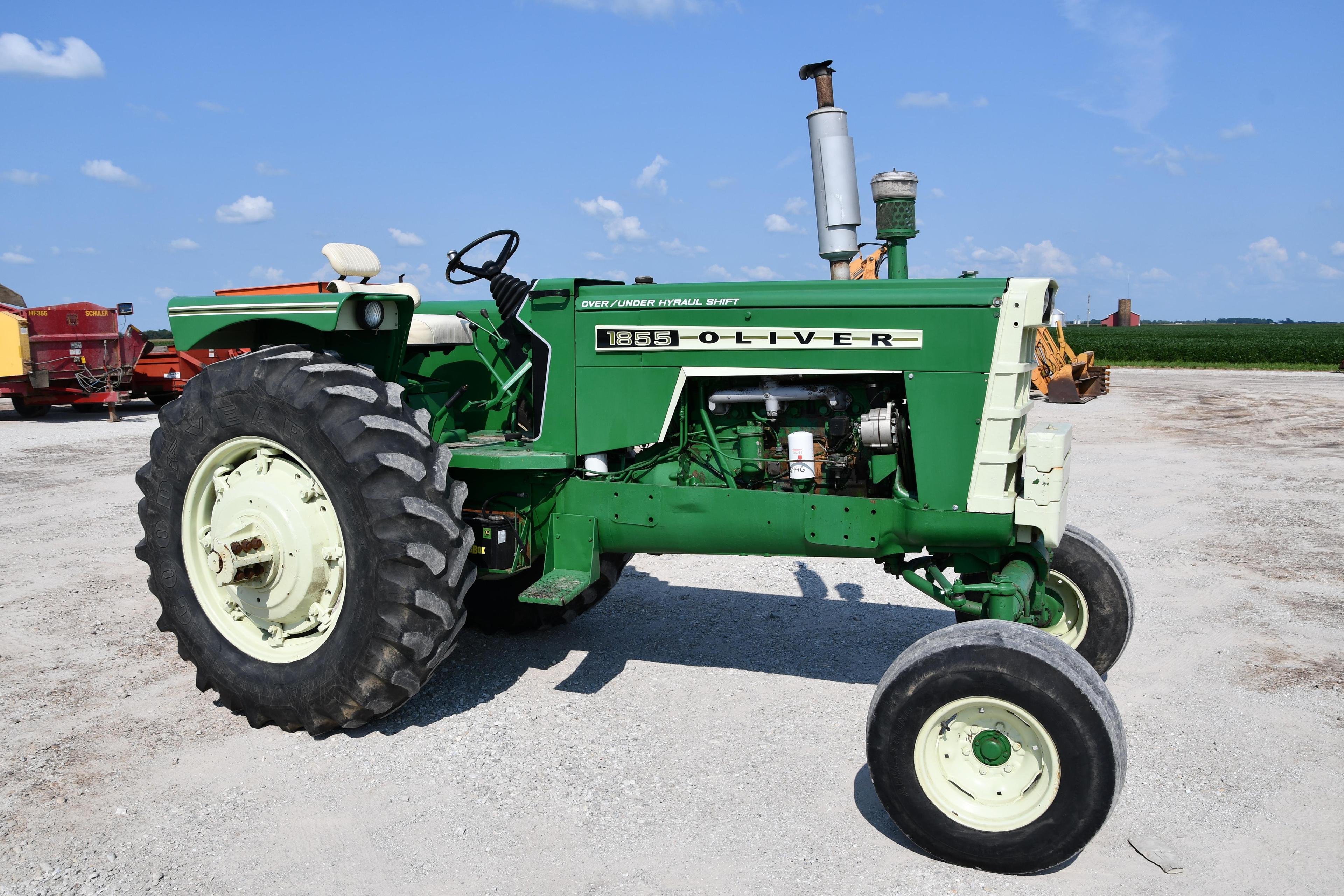 1973 Oliver 1855 2wd tractor