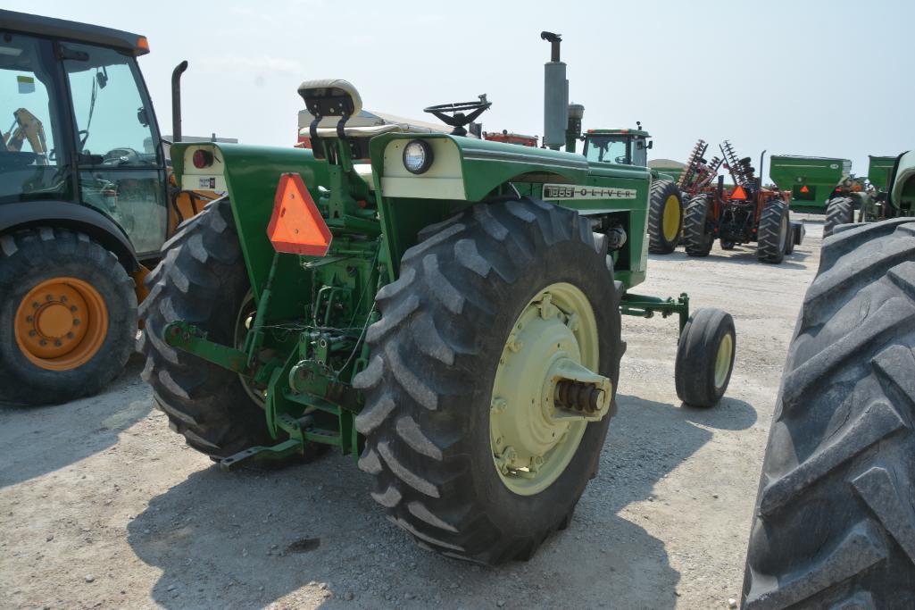 1973 Oliver 1855 2wd tractor
