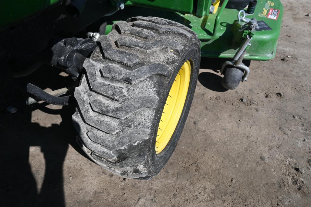 2018 John Deere 1025R MFWD compact utility tractor