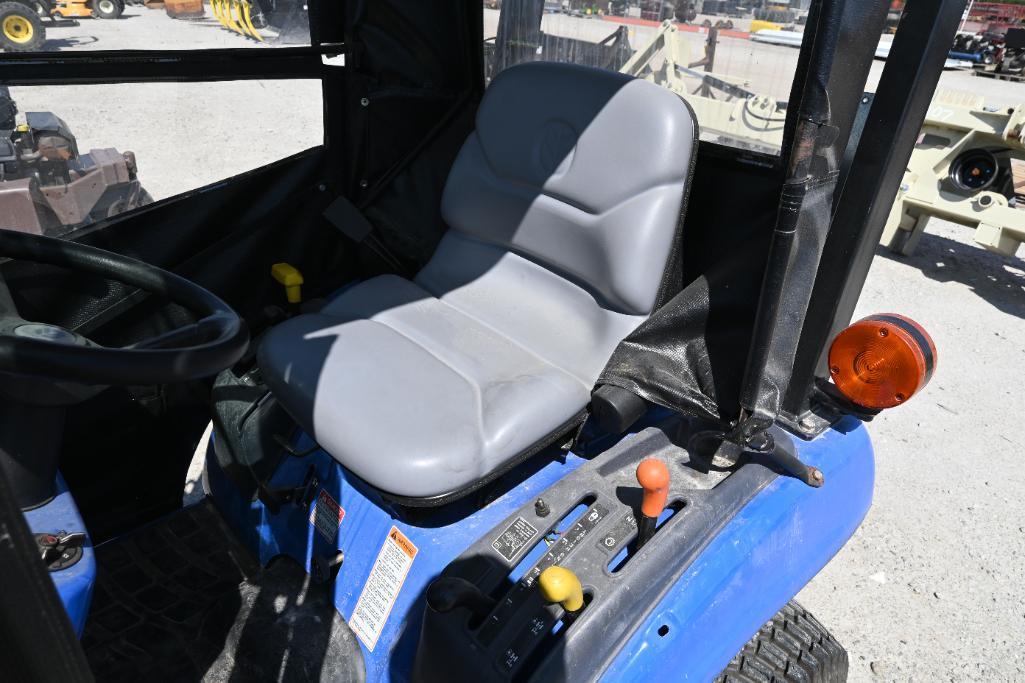 2006 New Holland TZ25DA MFWD compact utility tractor