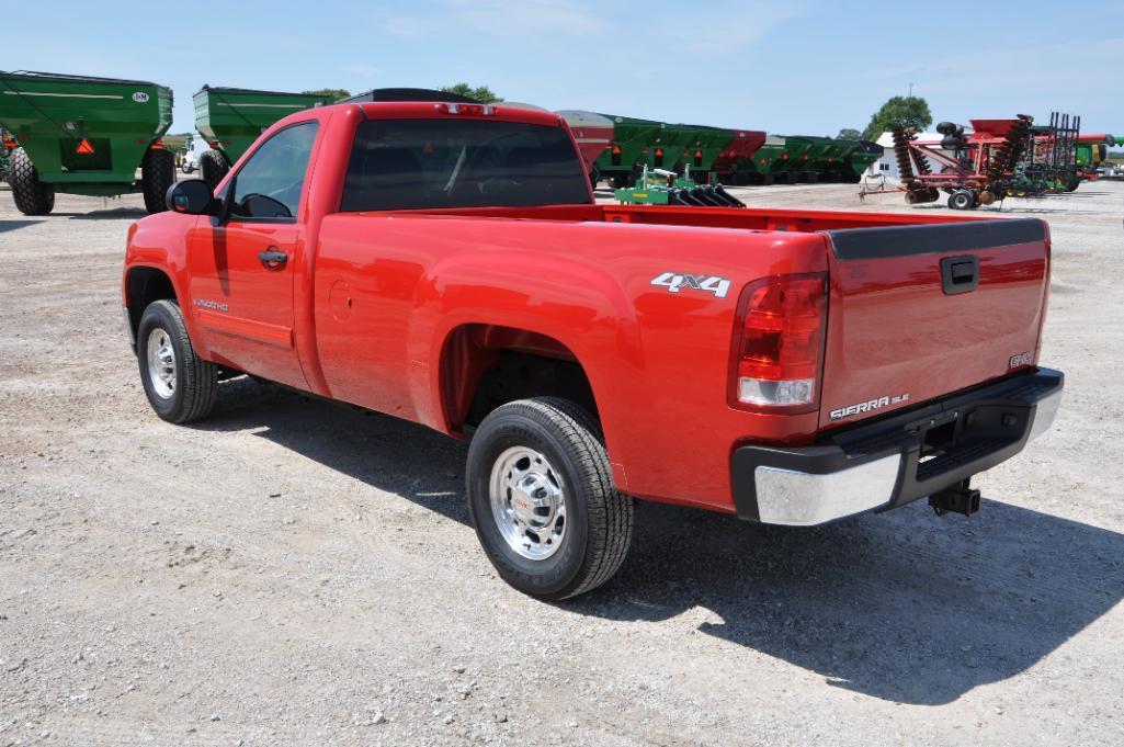 2007 GMC 2500HD 4wd pickup