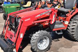 Massey Ferguson 1528 MFWD compact utility tractor