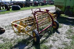 New Holland 258 5 bar hay rake