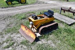 Struck miniature dozer