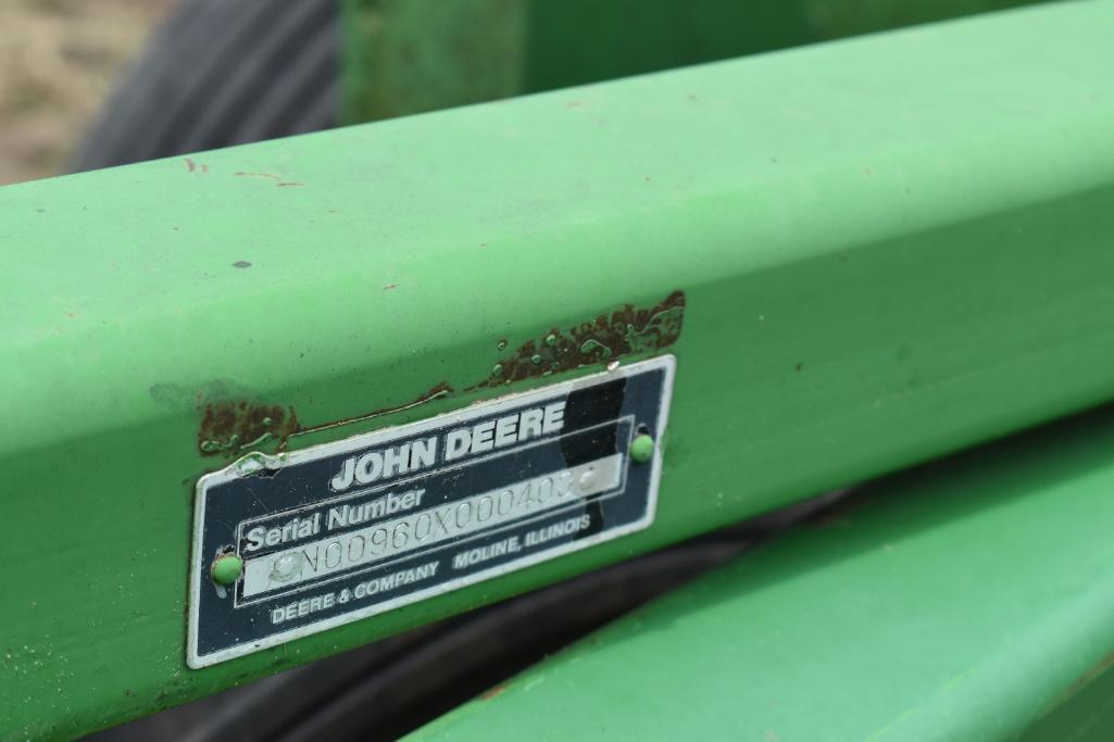 John Deere 960 27' field cultivator