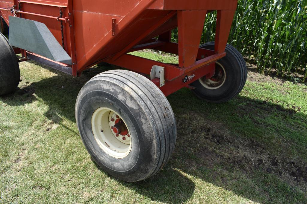 Dohrman 350 bu. gravity wagon