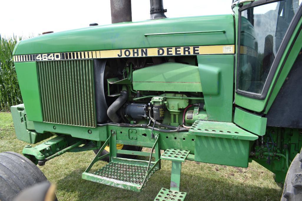 1982 John Deere 4640 2WD tractor