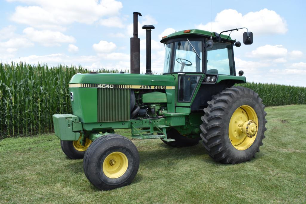 1982 John Deere 4640 2WD tractor