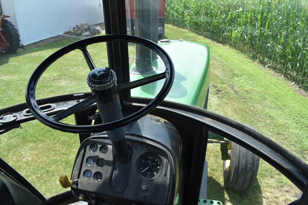 1982 John Deere 4640 2WD tractor