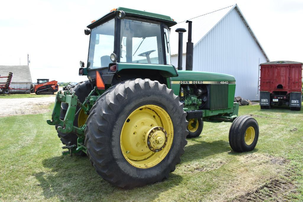 1982 John Deere 4640 2WD tractor