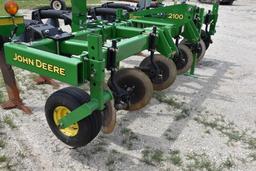 2012 John Deere 2100 3-pt. 5 shank inline ripper