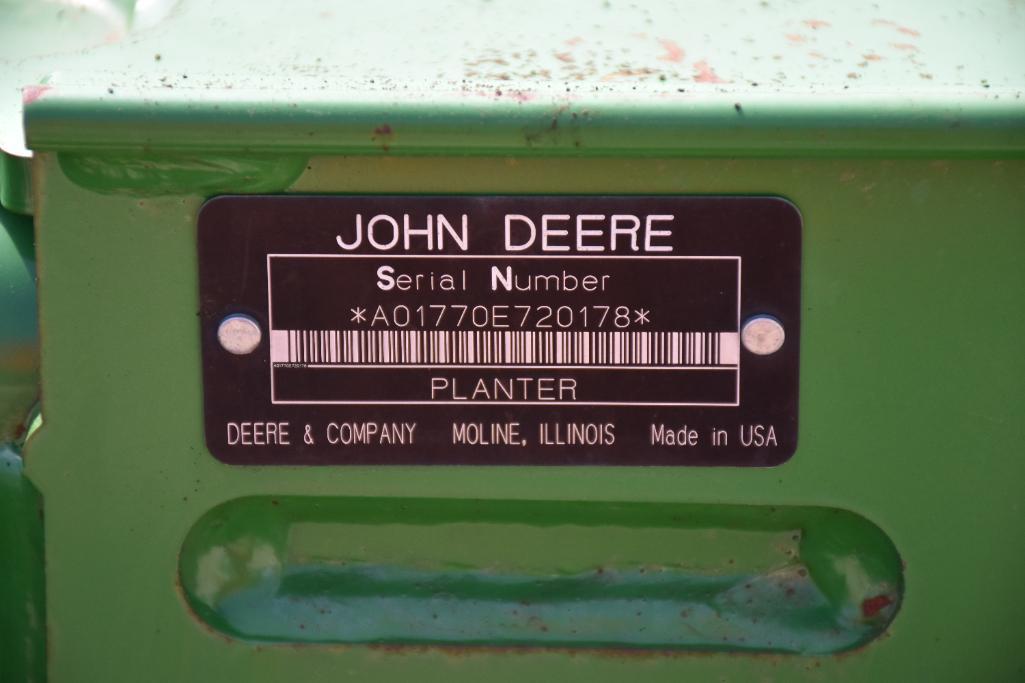 2007 John Deere 1770NT 24 row 30" CCS planter