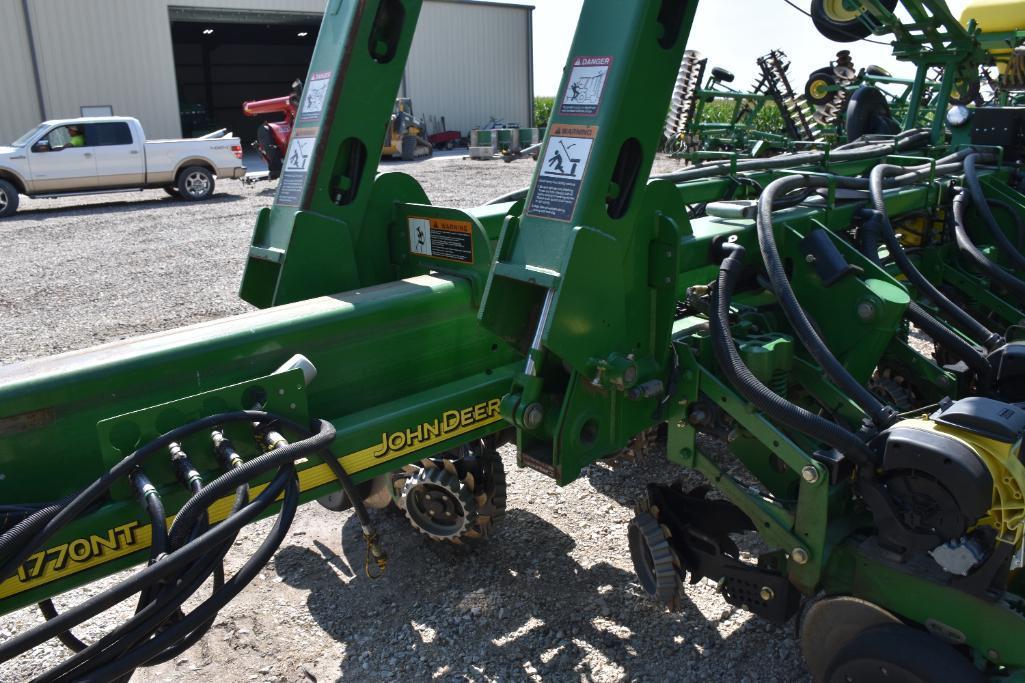 2007 John Deere 1770NT 24 row 30" CCS planter