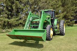 1998 John Deere 8100 MFWD tractor