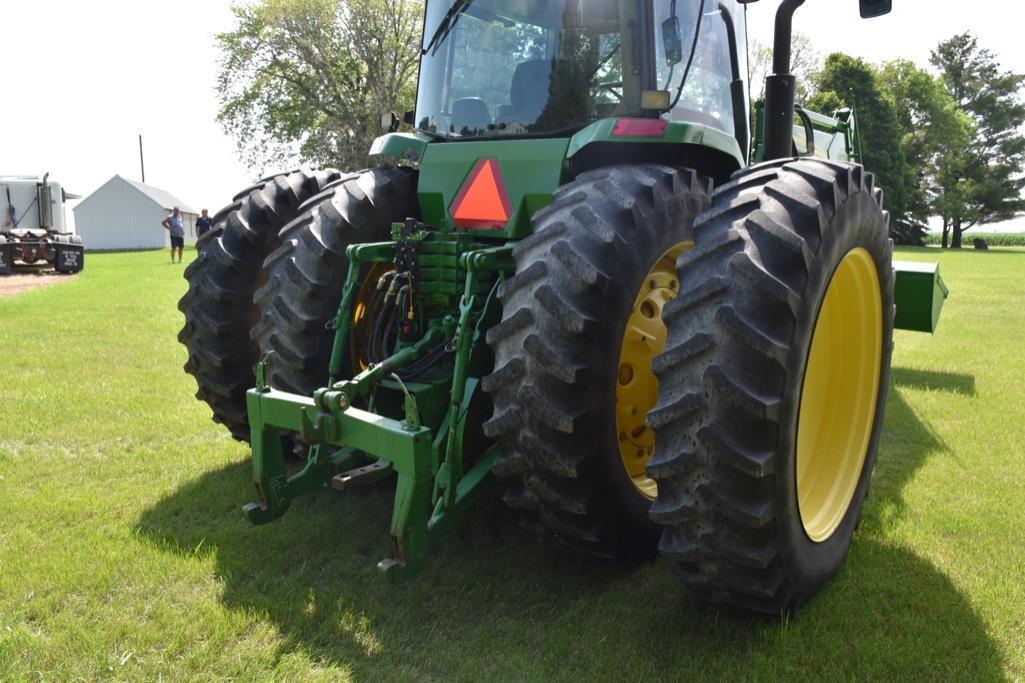 1998 John Deere 8100 MFWD tractor