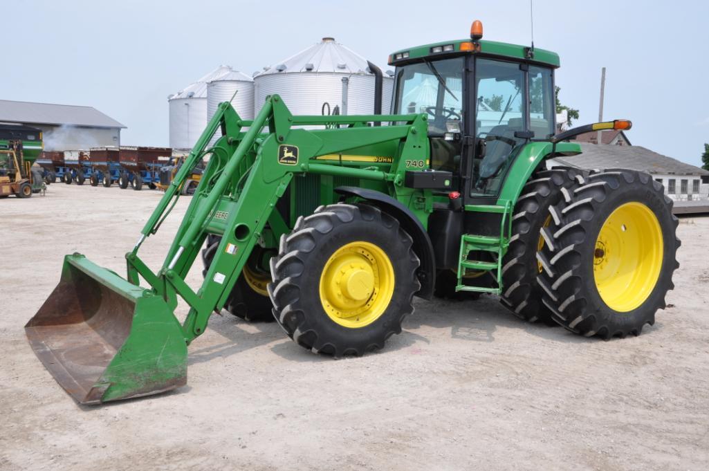 2002 John Deere 7810 MFWD tractor w/loader