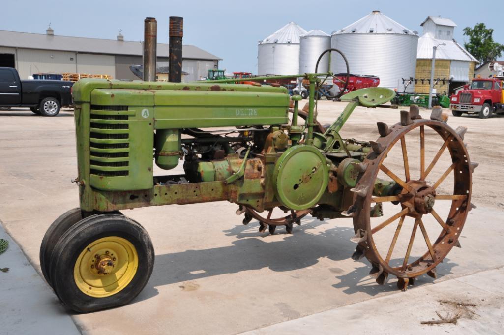 1944 John Deere A 2wd tractor