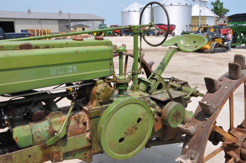 1944 John Deere A 2wd tractor