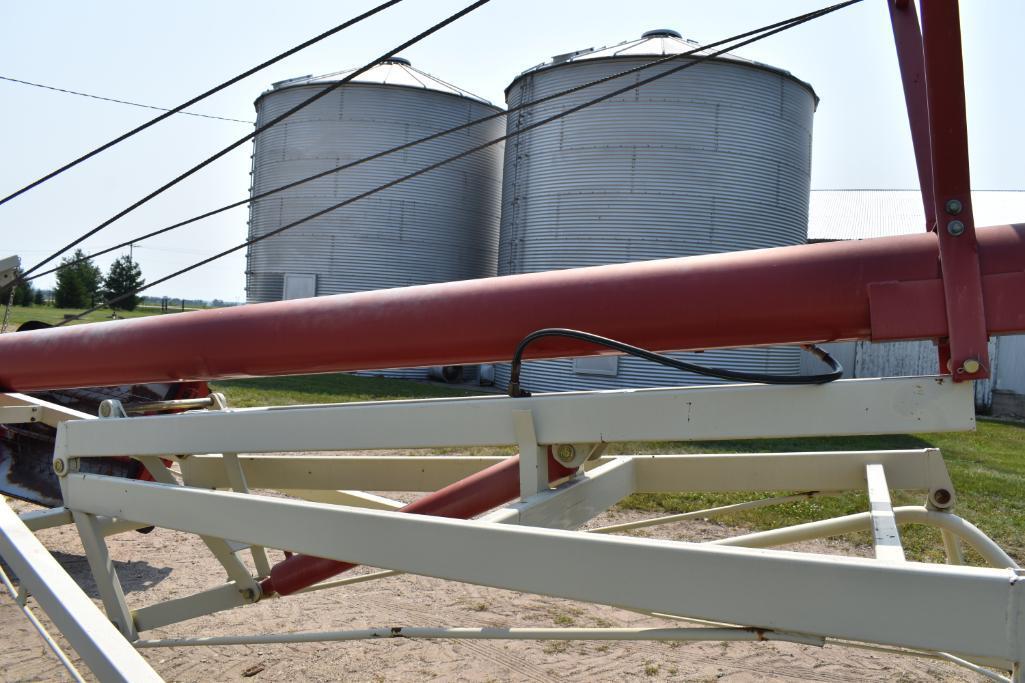 Buhler Farm King 1070 10"x70' swing away auger