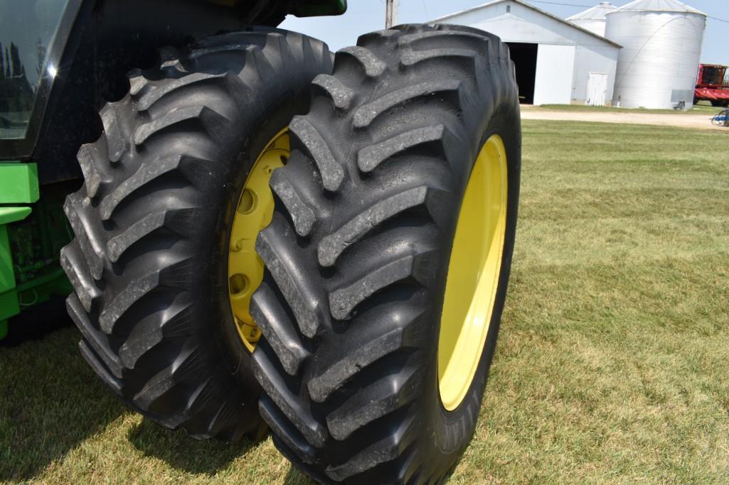 1992 John Deere 4455 2wd tractor