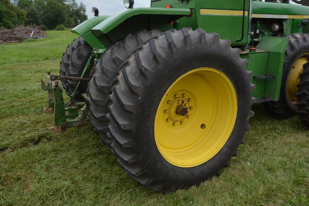 1975 John Deere 8430 4wd tractor