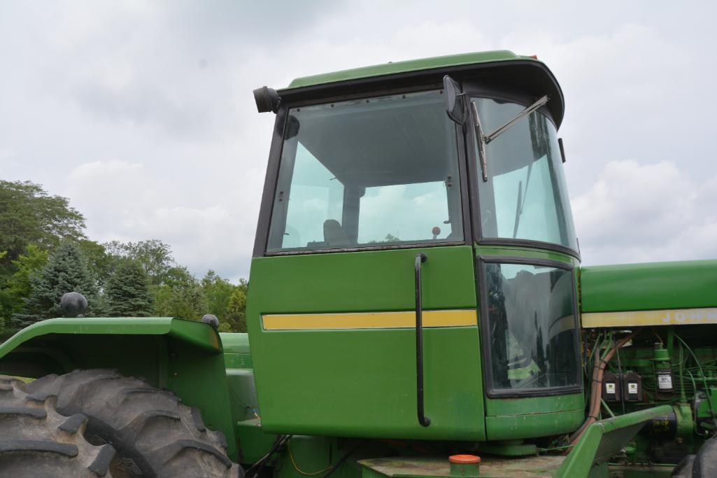 1975 John Deere 8430 4wd tractor