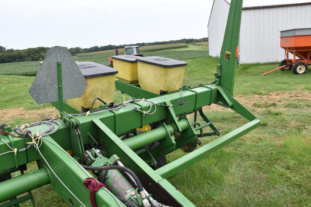 John Deere 7000 4 row 38" planter