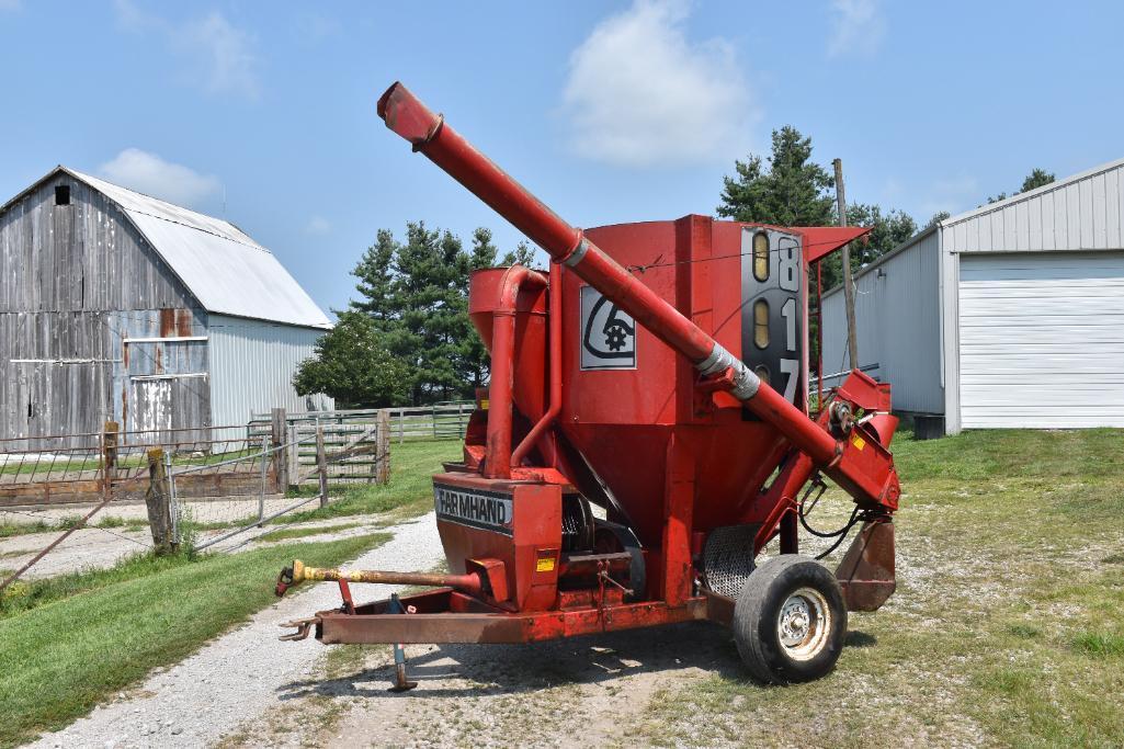 Farmhand 817 grinder mixer