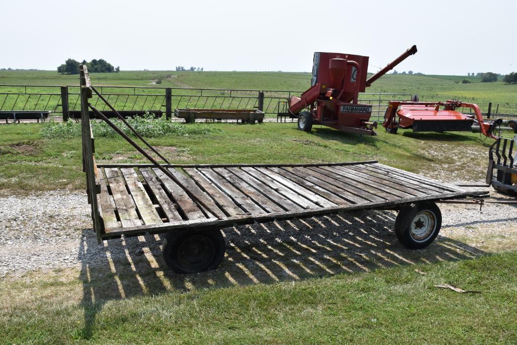 16' hayrack w/ gear