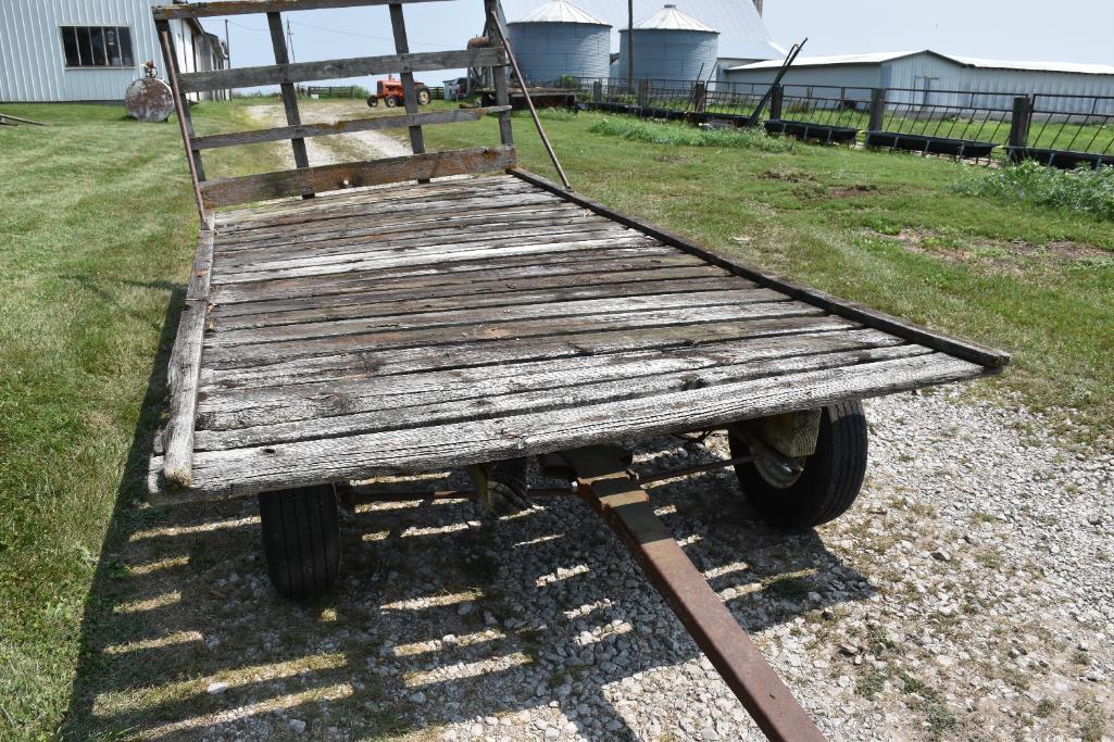 16' hayrack w/ gear