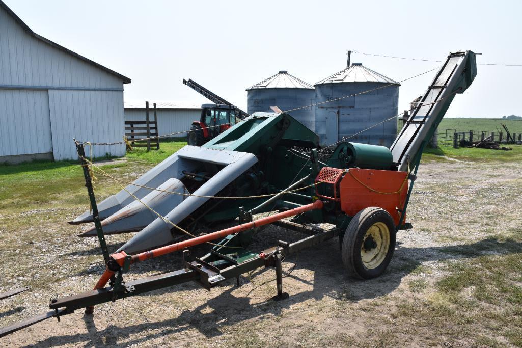 New Idea 327 2 row 30" pull type corn picker