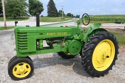 1942 John Deere H tractor