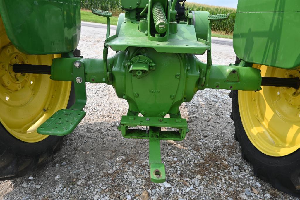 1942 John Deere H tractor