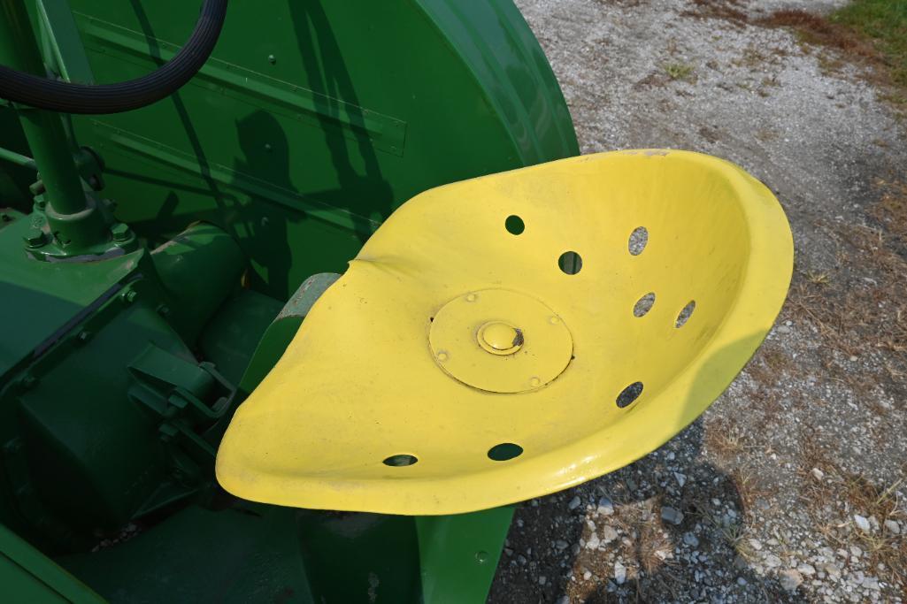 1939 John Deere BR tractor