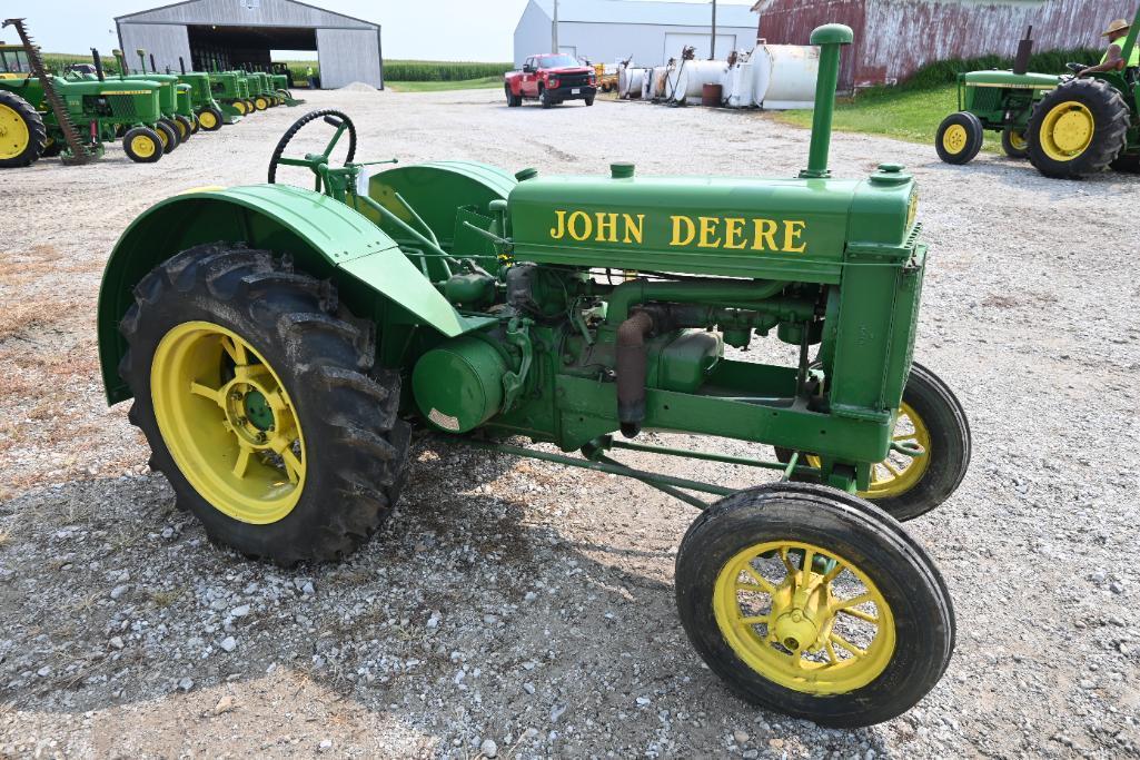 1939 John Deere BR tractor