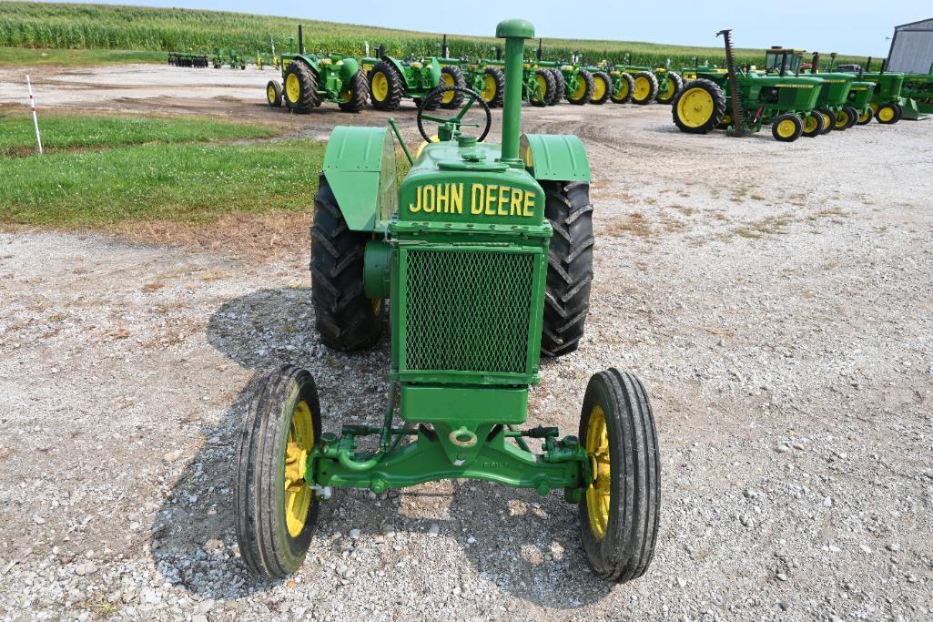 1939 John Deere BR tractor