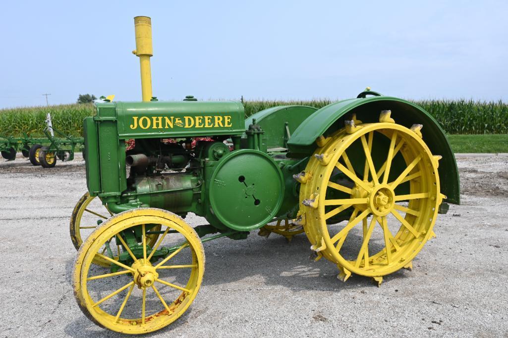 1930 John Deere D tractor