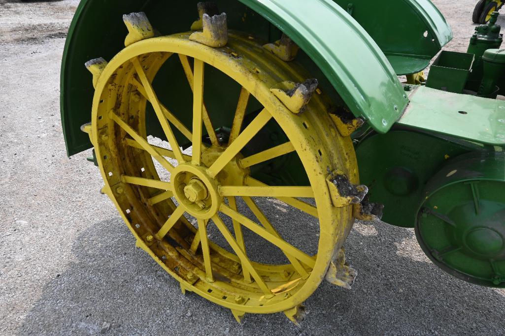 1930 John Deere D tractor