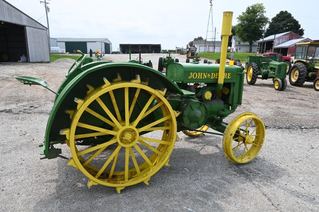 1930 John Deere D tractor