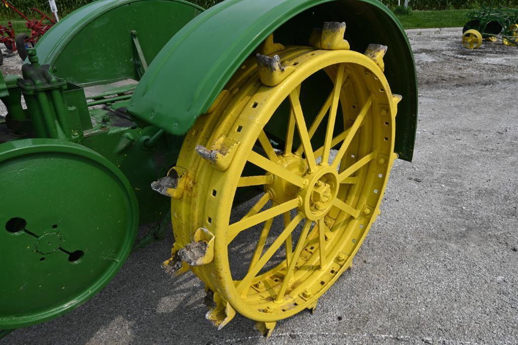 1930 John Deere D tractor