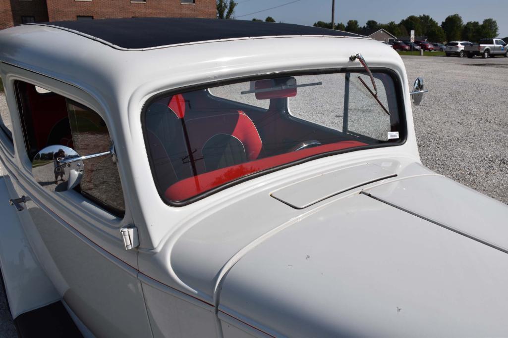 1933 Chevrolet Master Eagle 2 door sedan