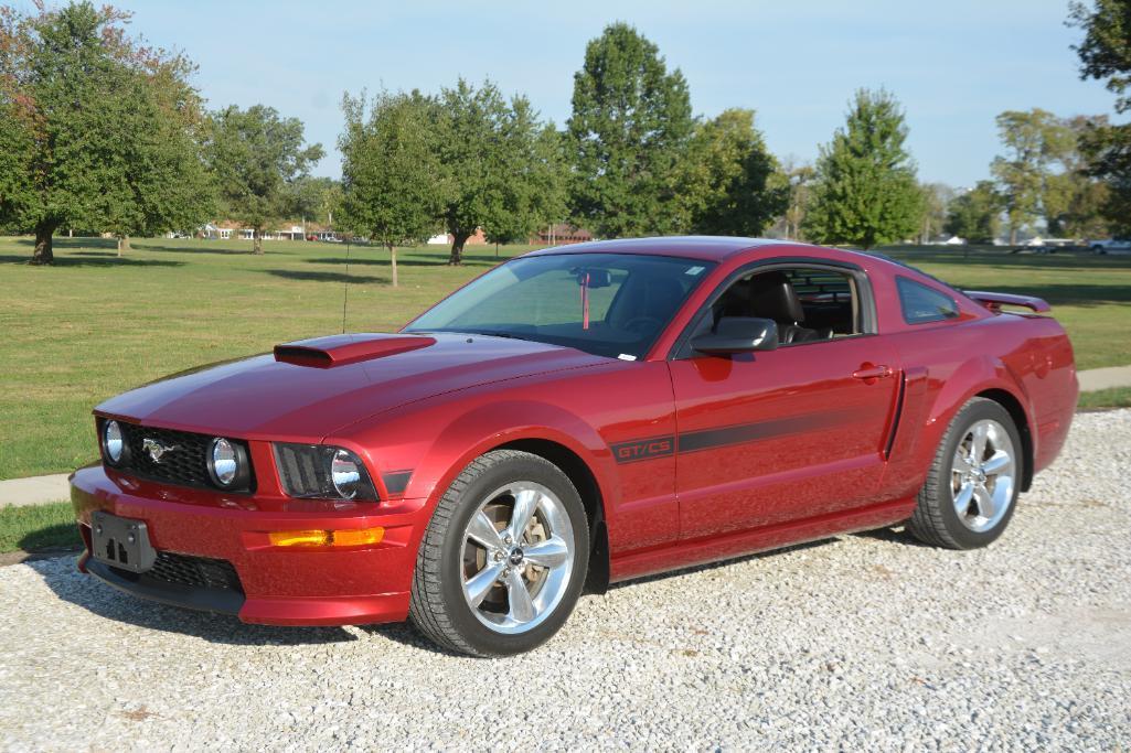 2007 Ford Mustang GT/ California Special