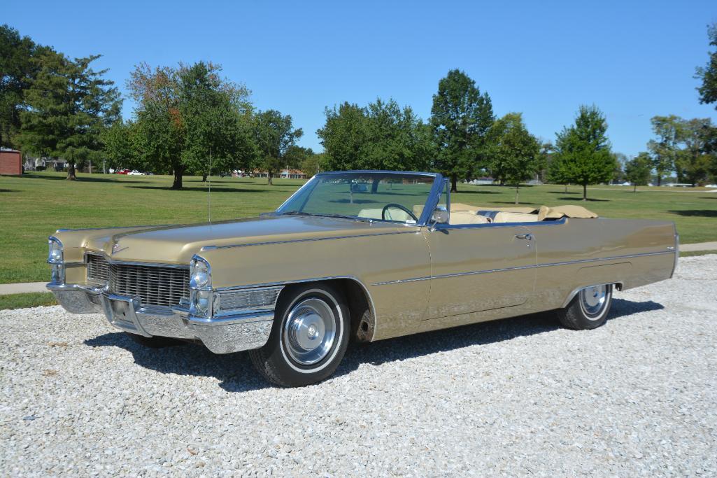 1965 Cadillac De Ville Convertible