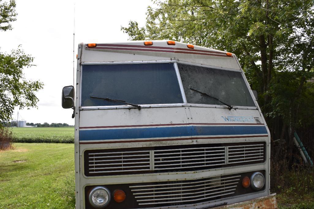 1978 Dodge Winnebago (Brave) 17' motor home