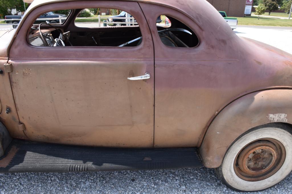 1937 Pontiac "8"