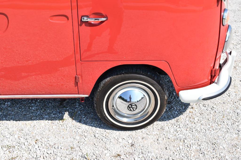 1965 Volkswagen 13 Window Micro Bus