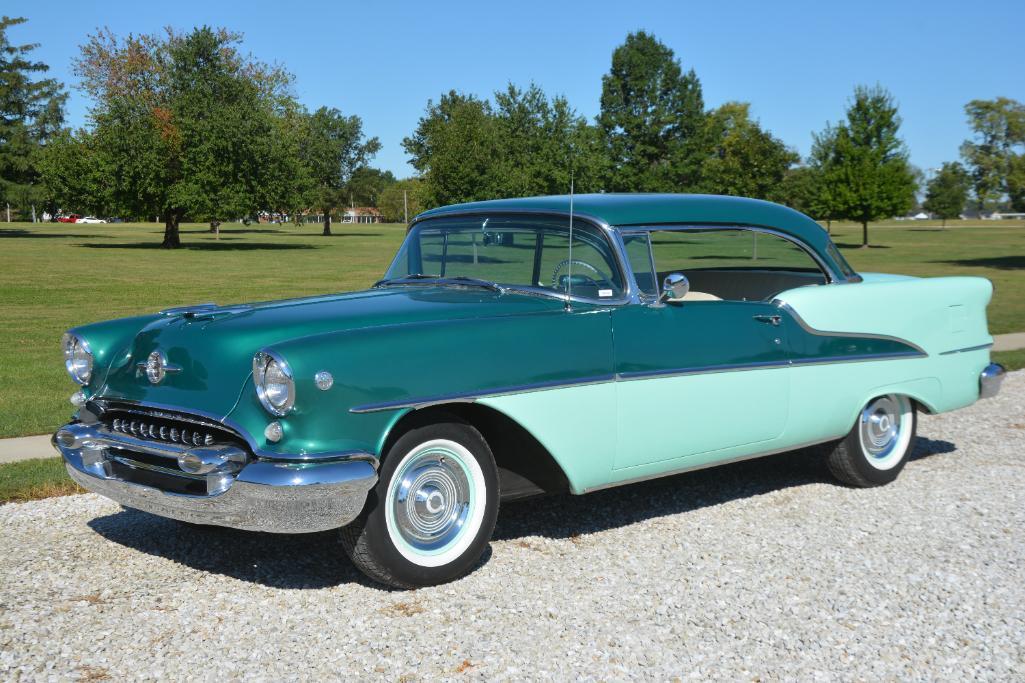 1955 Oldsmobile Super 88 2 door HT