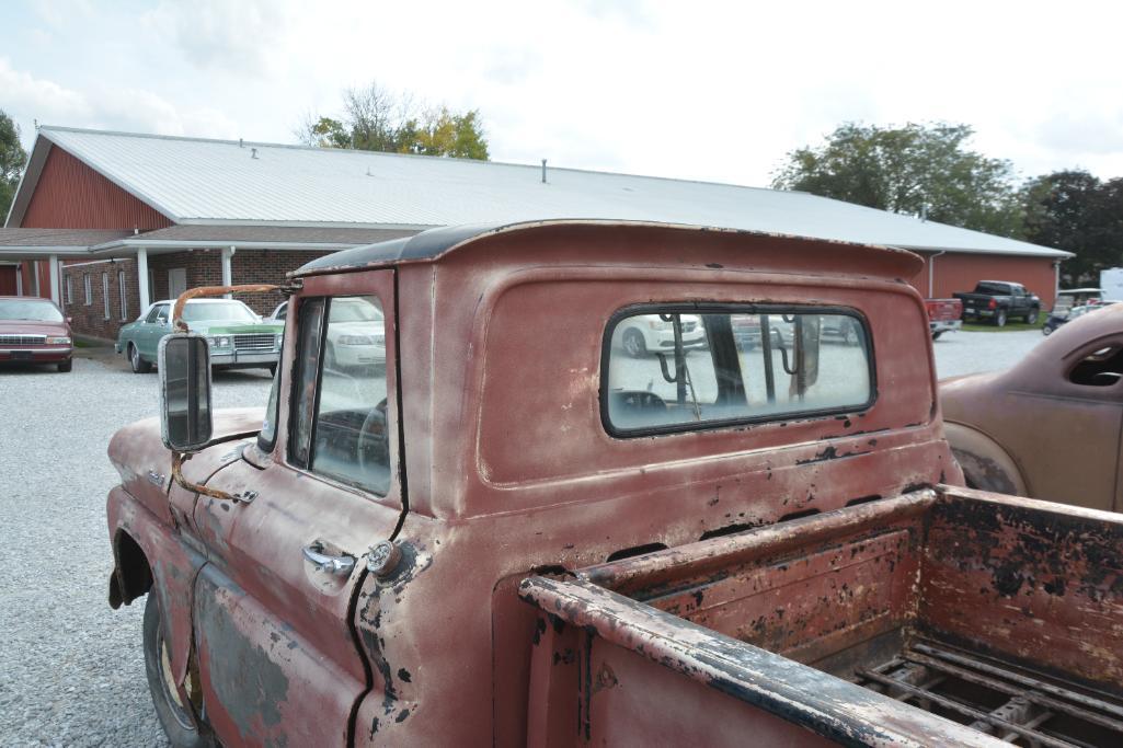 1961 Chevrolet Apache 10 step side pickup