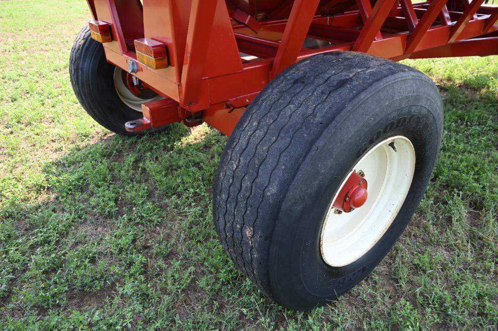 Brent 640 gravity wagons